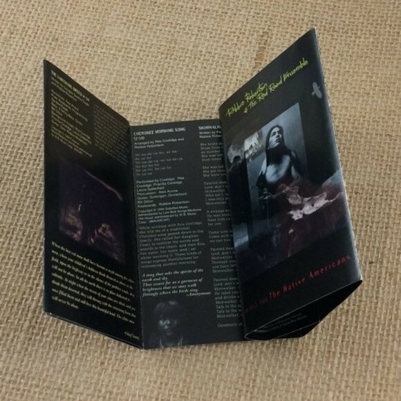 Robbie Robertson Red Road Ensemble Native Americans Cassette Tape 1994 TESTED - Picture 11 of 11